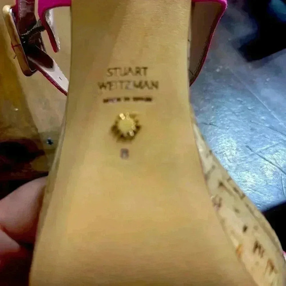 Stuart Weitzman shoes. New never worn - Picture 6 of 6